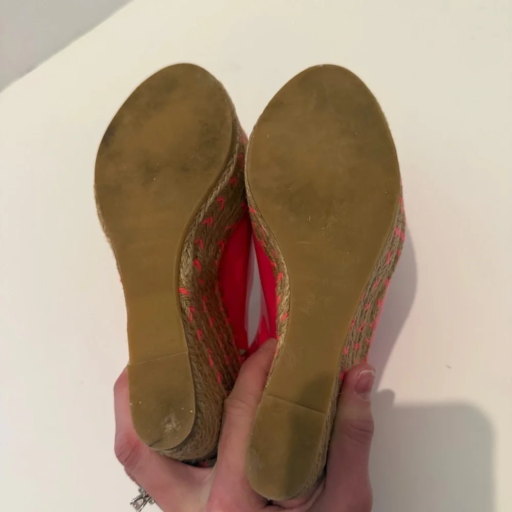 Valentino Garavani Pink Patent Leather Espadrille Wedges Fits Like 6.5
